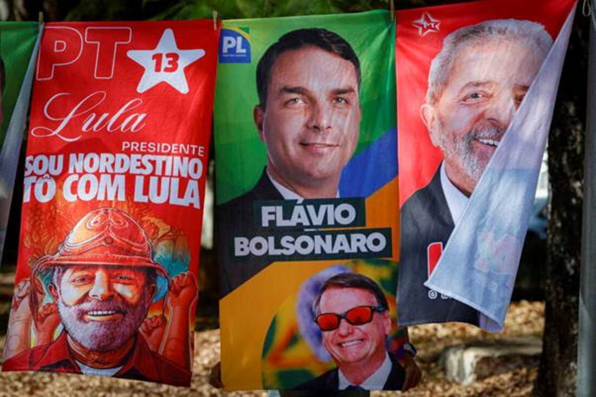 Flávio Bolsonaro finishes ahead of Lula, forcing an Oct. 25 runoff in Brazil